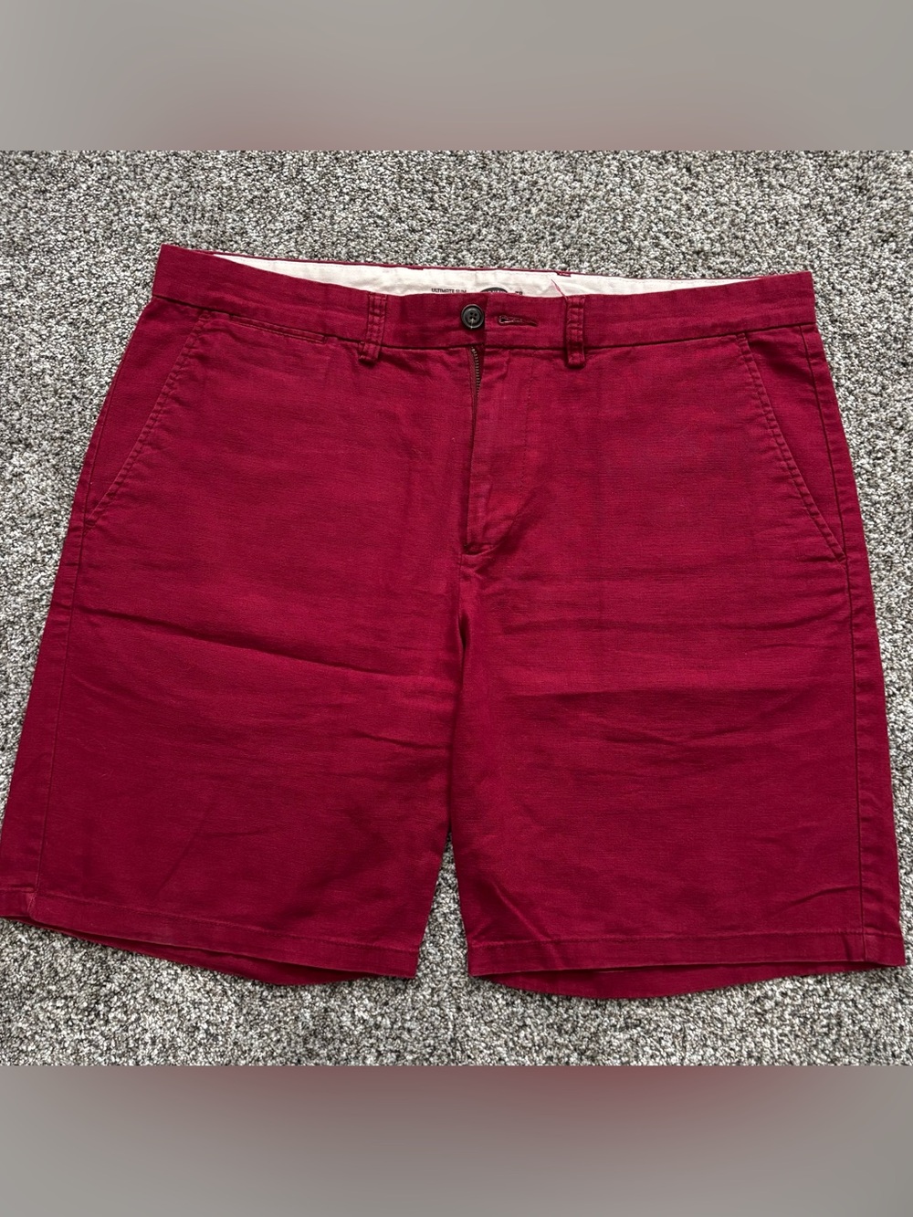 Old Navy Men's Rich Burgundy Flat-Front Shorts